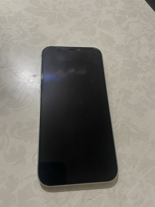 Айфон 12 Про, Айфон 12