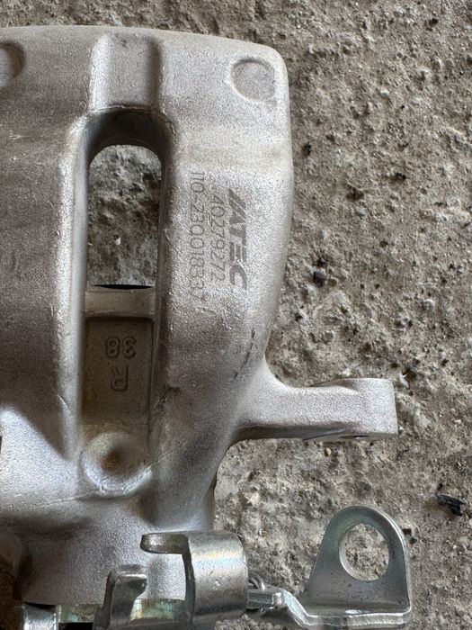 Etrier frana dreapta spate opel astra h