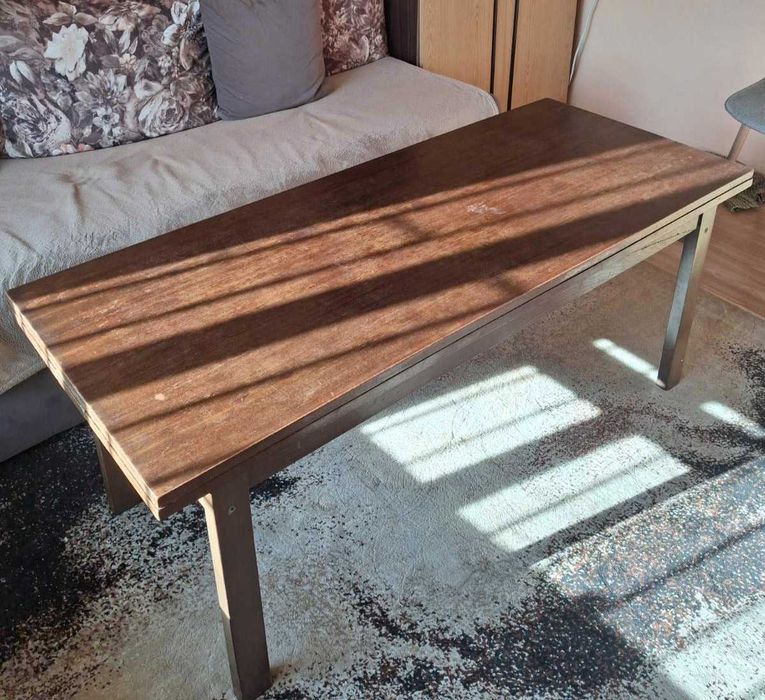 Разтегателна маса за хол/дневна