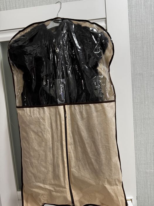 Продаеться норковая безрукавка