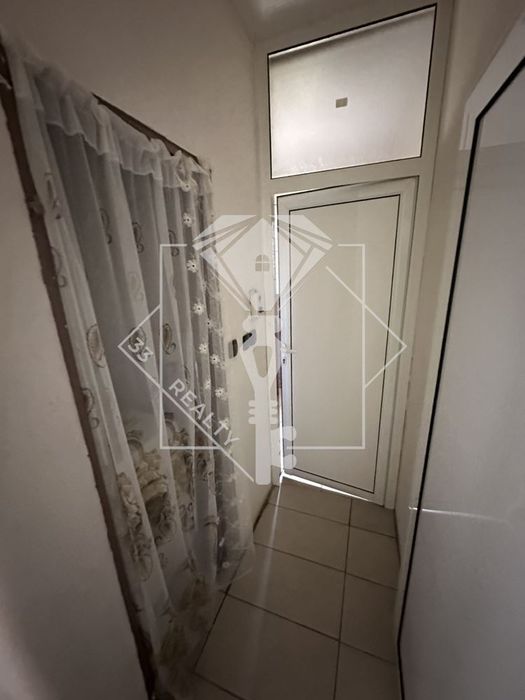 Продава се Тристаен апартамент в Пловдив, Кючук Париж - 57 кв.м за 2000 €/кв.м - Снимка #8