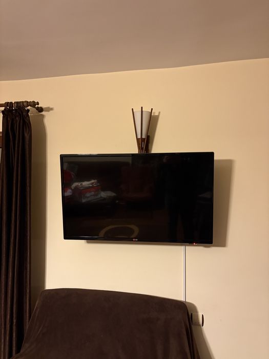 TV LG 42LS3450 (106 cm)