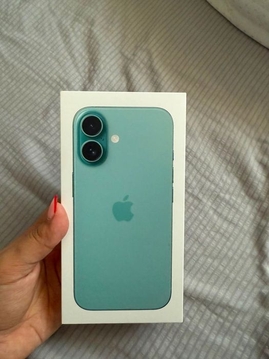 iPhone 16 128 гб