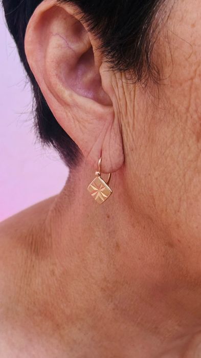 Советское золото, серьги 5г – 350.000₸.