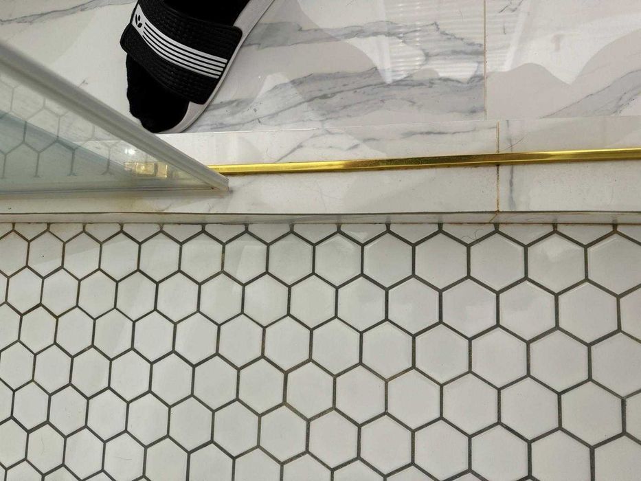 Echipa constructori zidarie, tecuieli, sape, turnari beton, fatade, izolatii, renovari apartamente si case