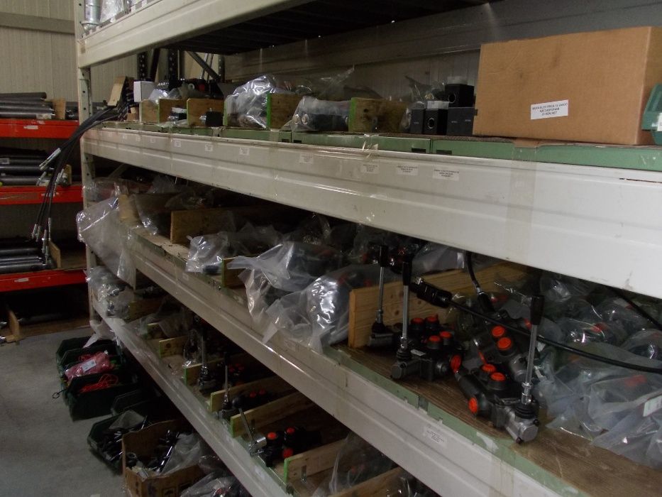 Distribuitor hidraulic 40 litri distribuitoare hidraulice OFERTA!