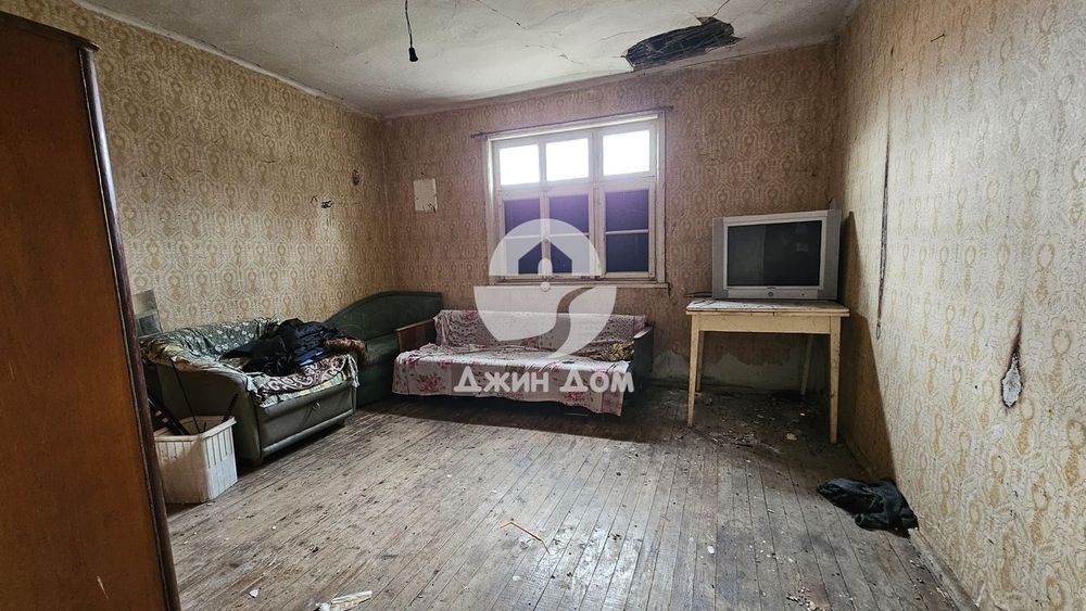 Продава се Къща в с. Гюльовца, Област Бургас - 80 кв.м за 1063 €/кв.м - Снимка #4