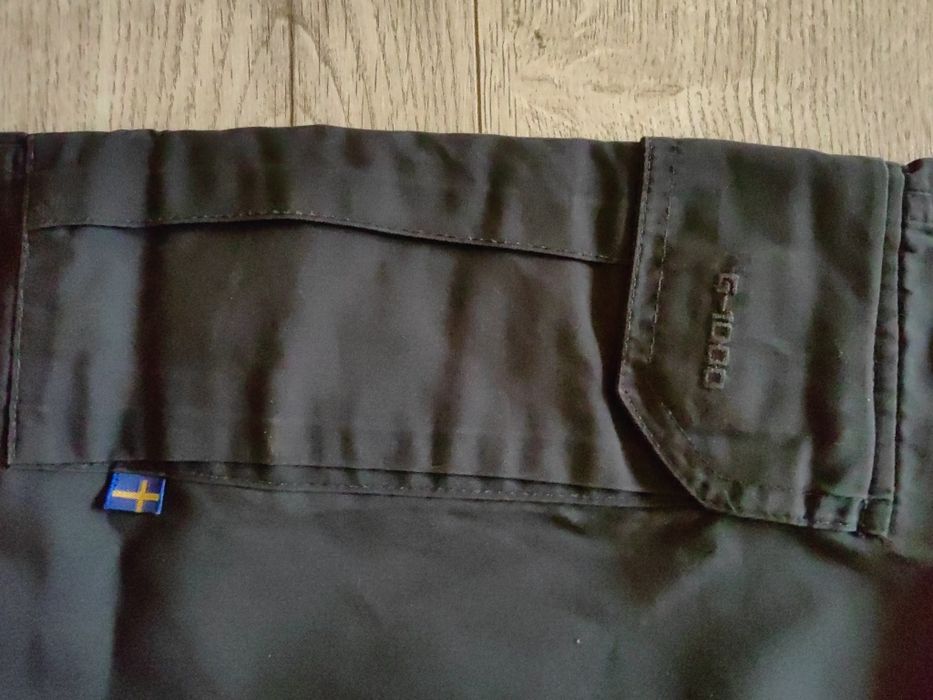 Pantaloni FjallRaven mărime 46 și rucsac greenland