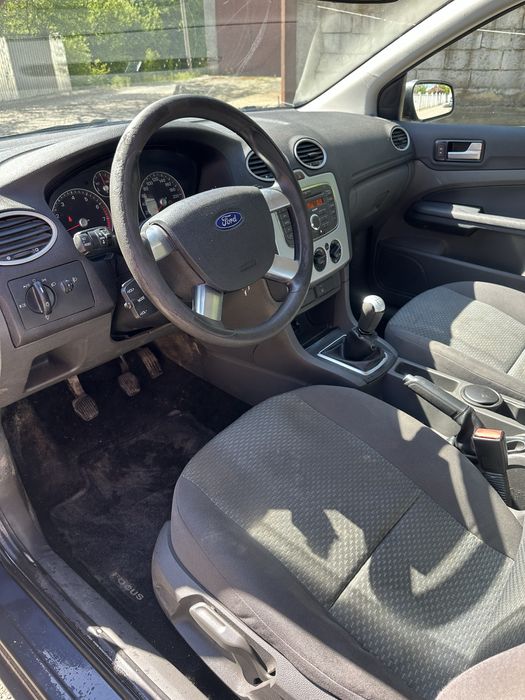 Ford Focus 1.6 benzina