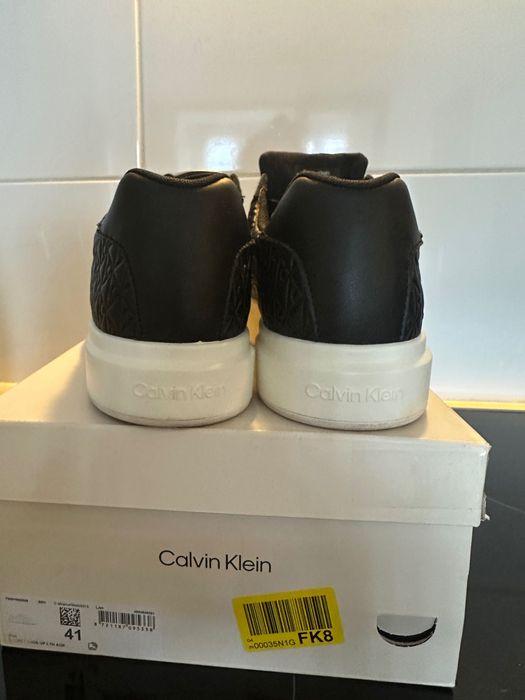 Мъжки кожени кецове Calvin Klein №41 – оригинални, почти нови