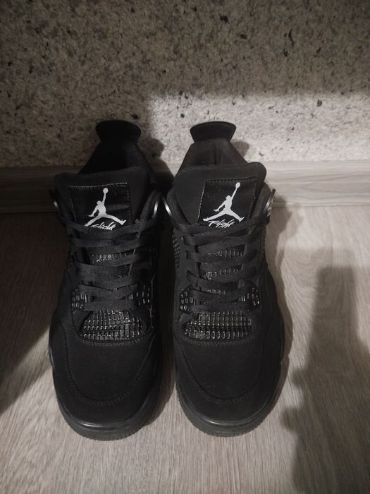 Jordan 4 blackcat 41 размер