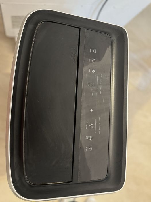 Aer conditionat portabil Electrolux 12000 BTU