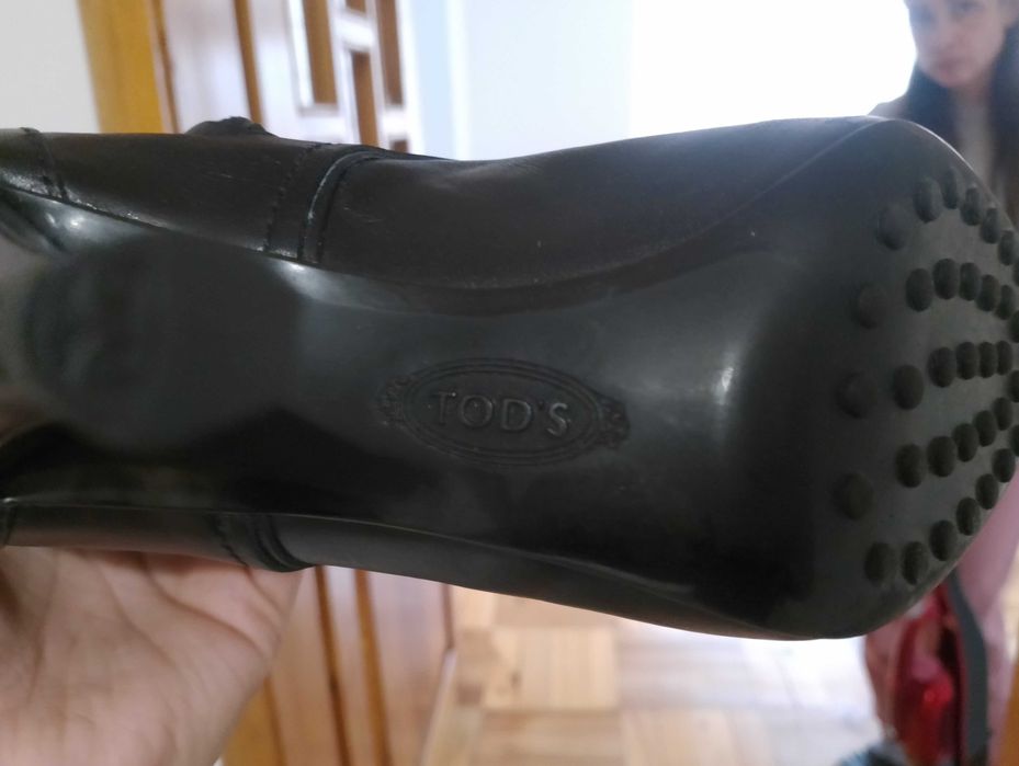 TOD'S кожени ботуши