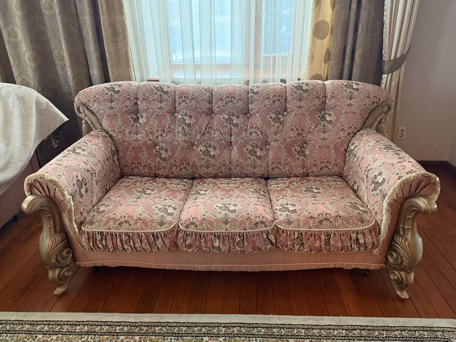 Продам мягкий уголок Потютьков