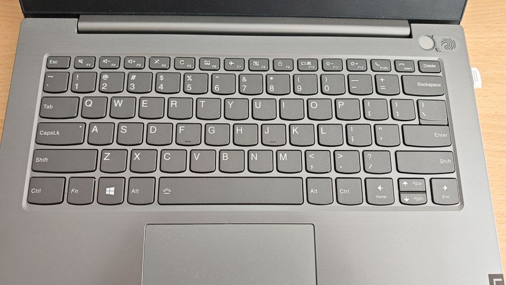 Laptop lenovo Thinkbook 14 IIL i7