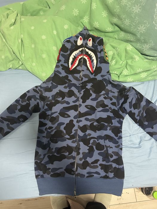 Hanorac Bape (A Bathing Ape)