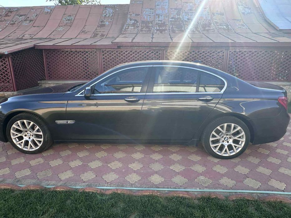 BMW 740xd 4butoane
