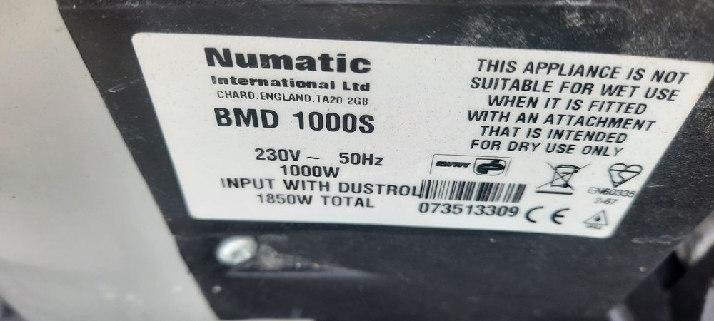 Numatic  bmd1000s Машина за Почистване Полиране Пране на килими