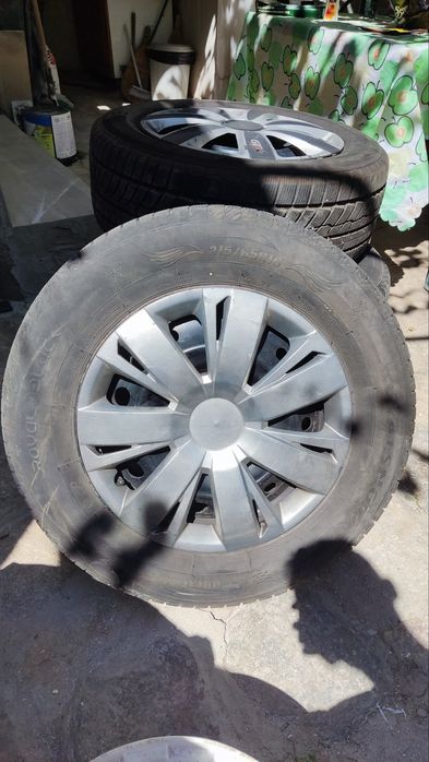 Зимни гуми с джанти 16ки и датчици за налягане за Нисан
