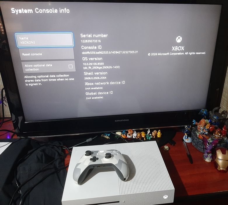 Vând Xbox one s complet în stare bună excelentă