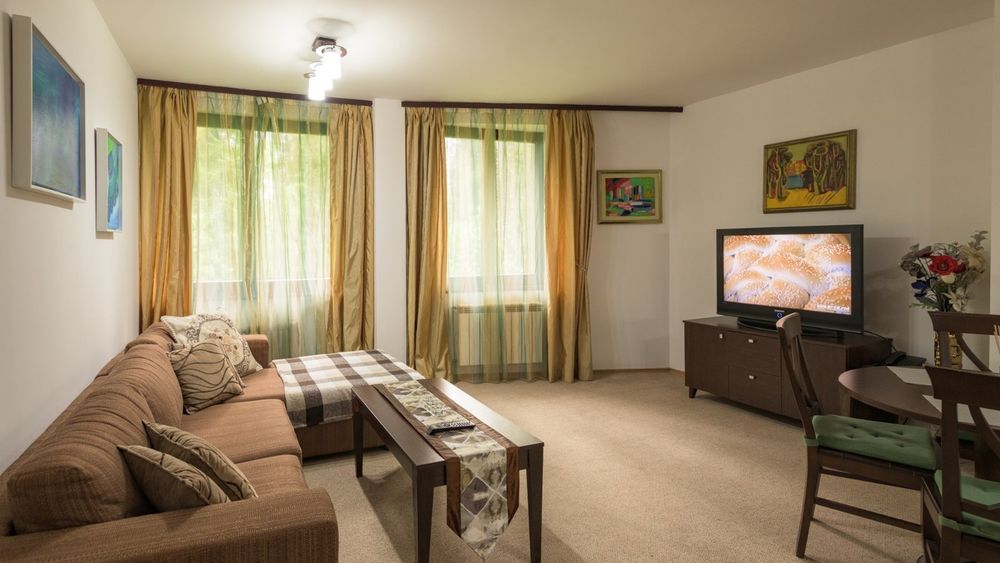 Продава се Двустаен апартамент в к.к. Пампорово - 75 кв.м за 932 €/кв.м - Снимка #4