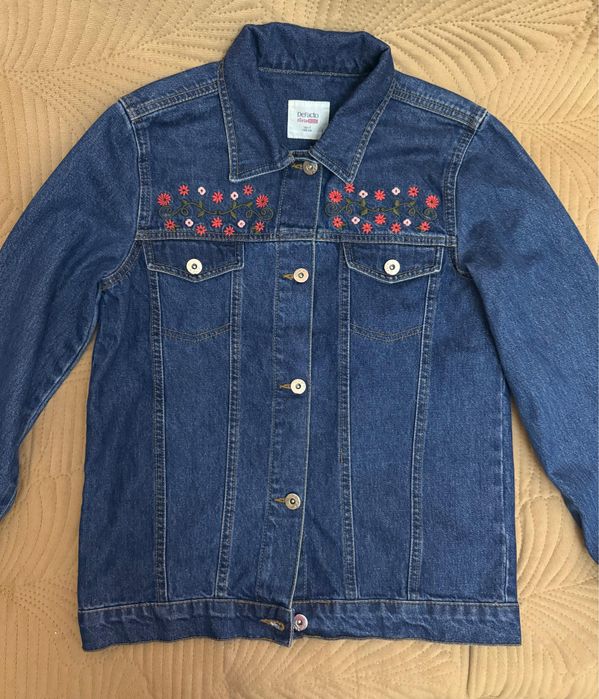Продам джинсовую рубашку для девочки 12–14 лет  (от Defacto)