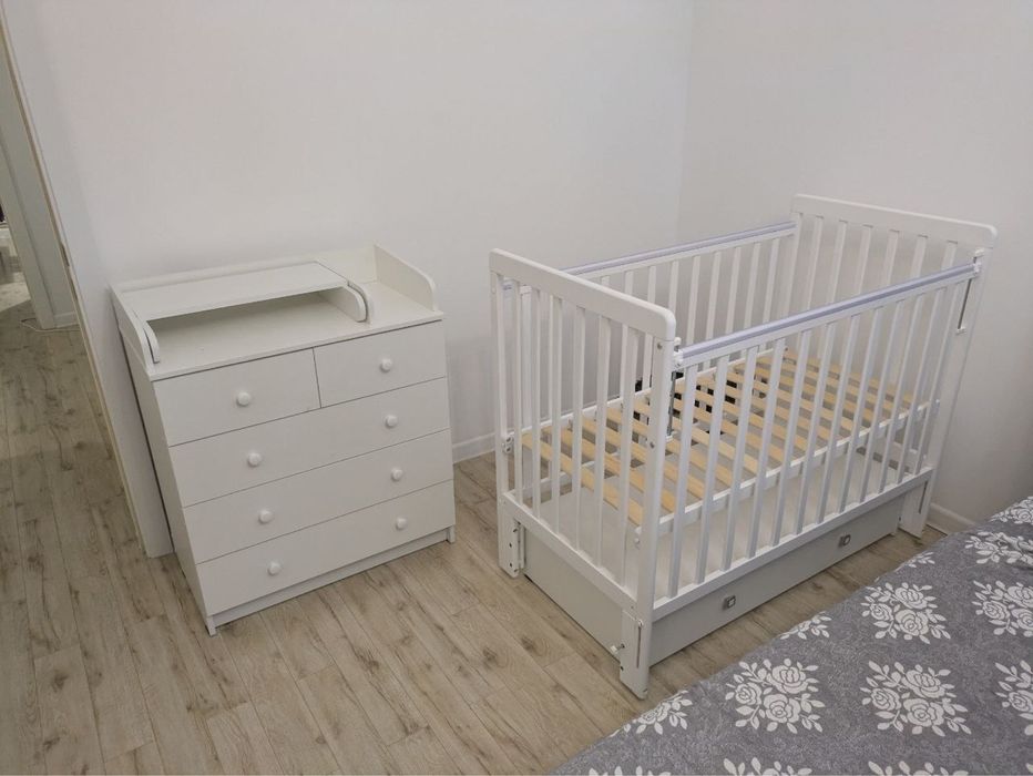 Кроватка детская