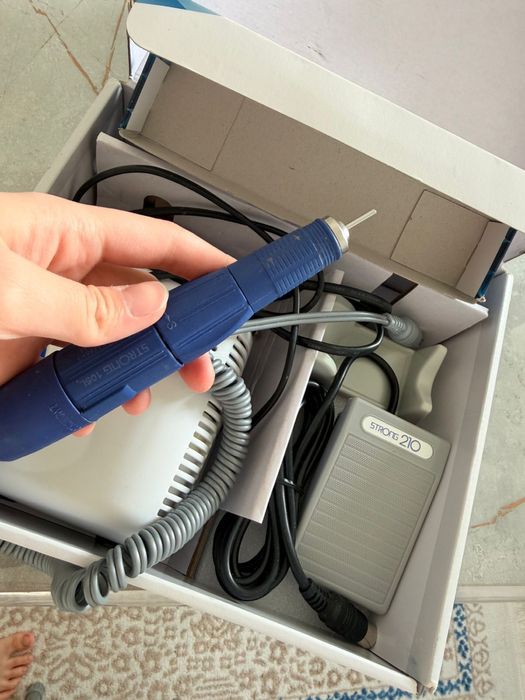 Маникюрный аппарат