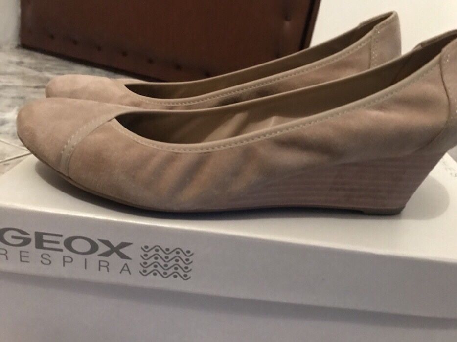 Pantofi Geox Respira piele intoarsa 39 dama