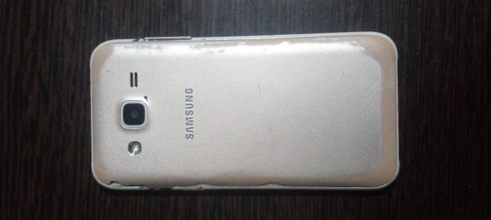 Samsung j2 sotiladi hechnima qilmagan aybi yõq