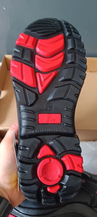 Pantofi de protecție (șantier, munca)