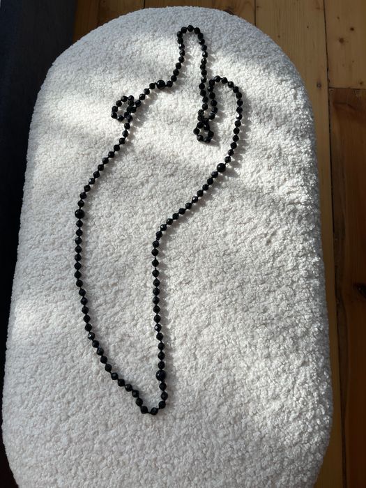 Колие, което може да се използва и за ръка