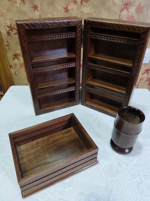 Подставка для лаков