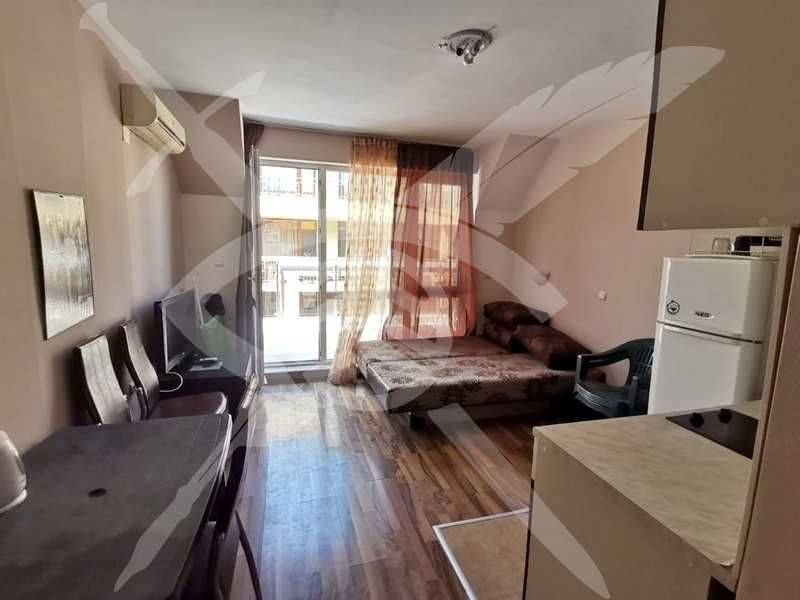 Продава се Едностаен апартамент в Свети Влас - 33 кв.м за 1182 €/кв.м - Снимка #1