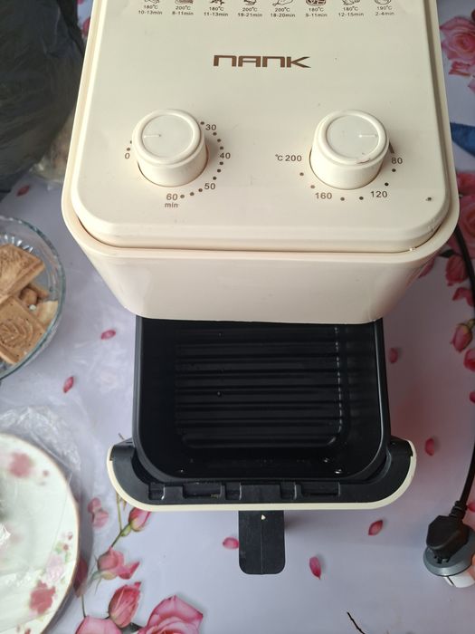 Аэрогриль срочно продам н