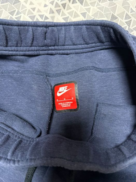 Продавам Tech fllece