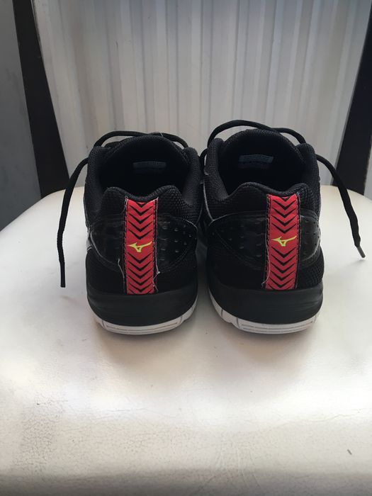 Mizuno спортни маратонки