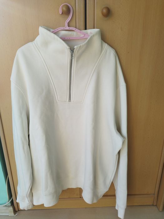 Продавам блуза H&M