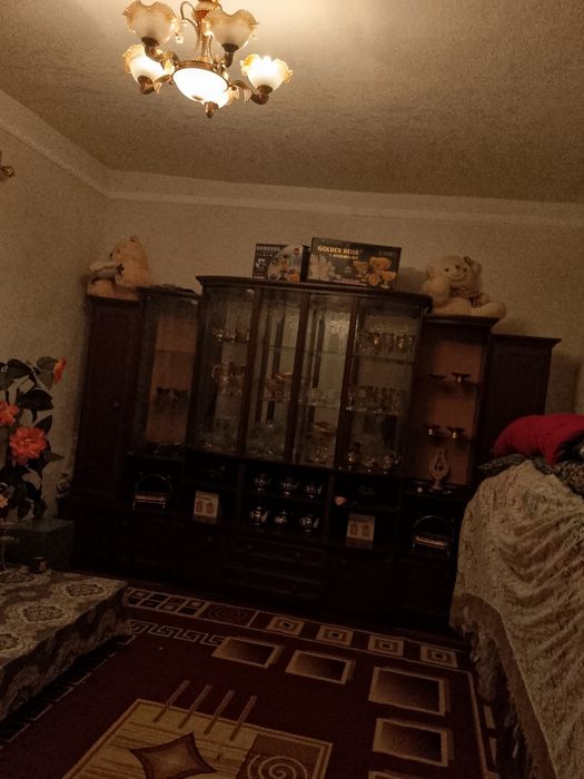 Срочно уй сотилади