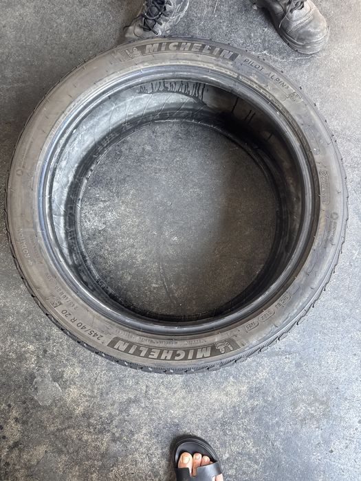 245/40/20 Michelin M+S
