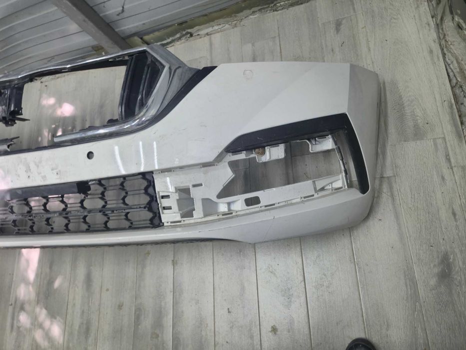 Bara Fata Skoda Octavia 4 An 2020 - 2024 Spoiler inferior cod 5E3807221