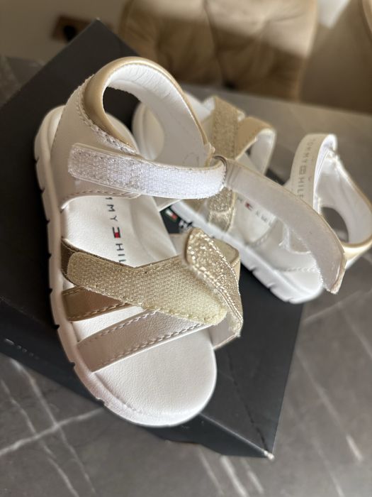 Sandale fetite Tommy Hilfiger marime 21