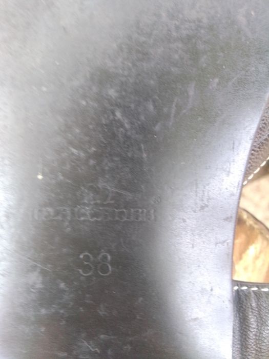 Продам босоножки 38 размер