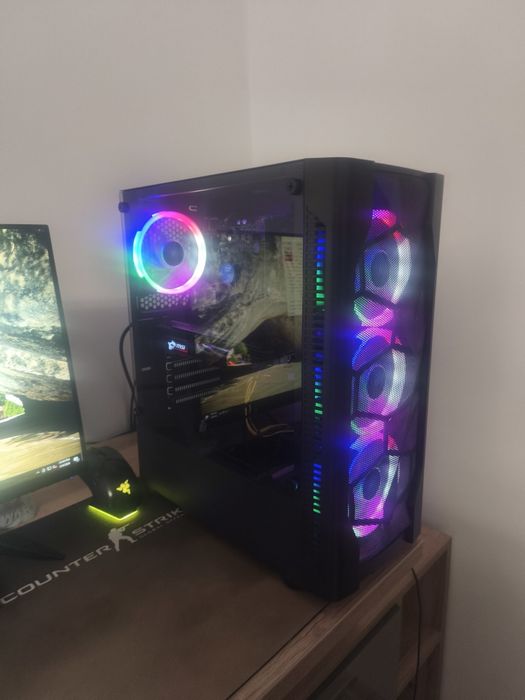 Vând PC i5 8500 + RX 580 8 GB MSI