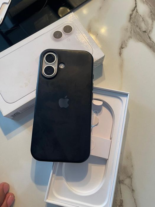 16 айфон  128 гега 100% емкасть