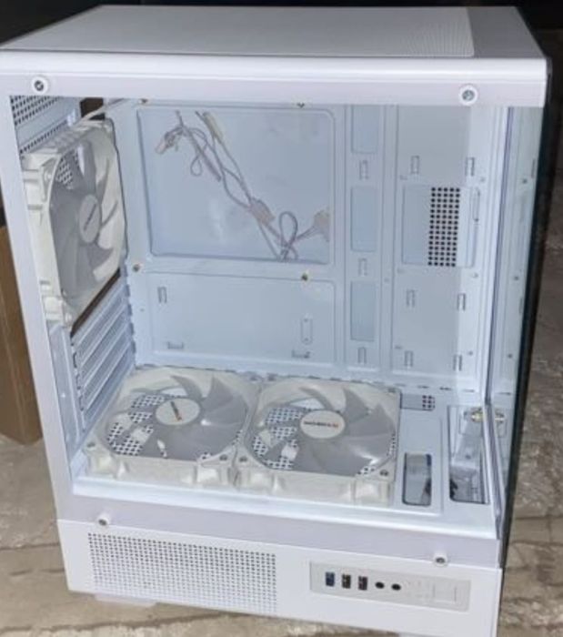 Новый корпус в упаковке