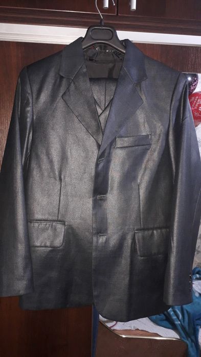 Классический костюм на 9 лет