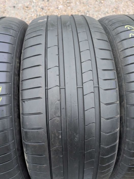 SET 4 Anvelope Vara 275/45 R20 + 305/40 R20 PIRELLI P Zero (BMW Original) - Runflat