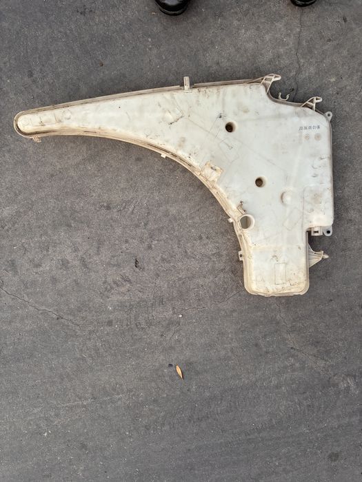 Vas lichid parbriz BMW seria 3 E90