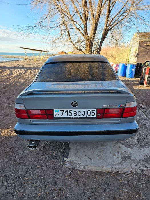 BMW  518 e34  продам